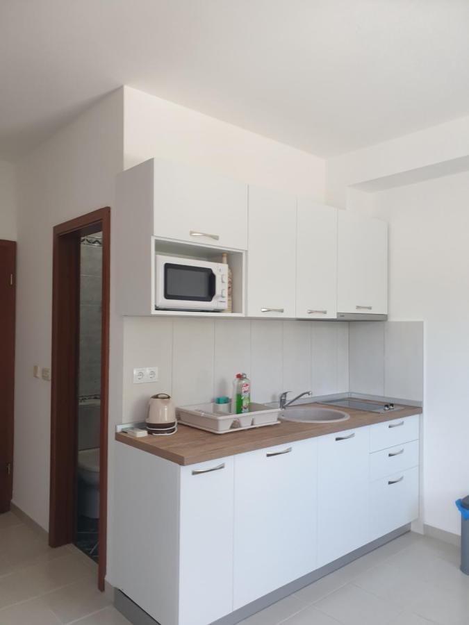 Guest House Lavanda 2 니바이스 외부 사진