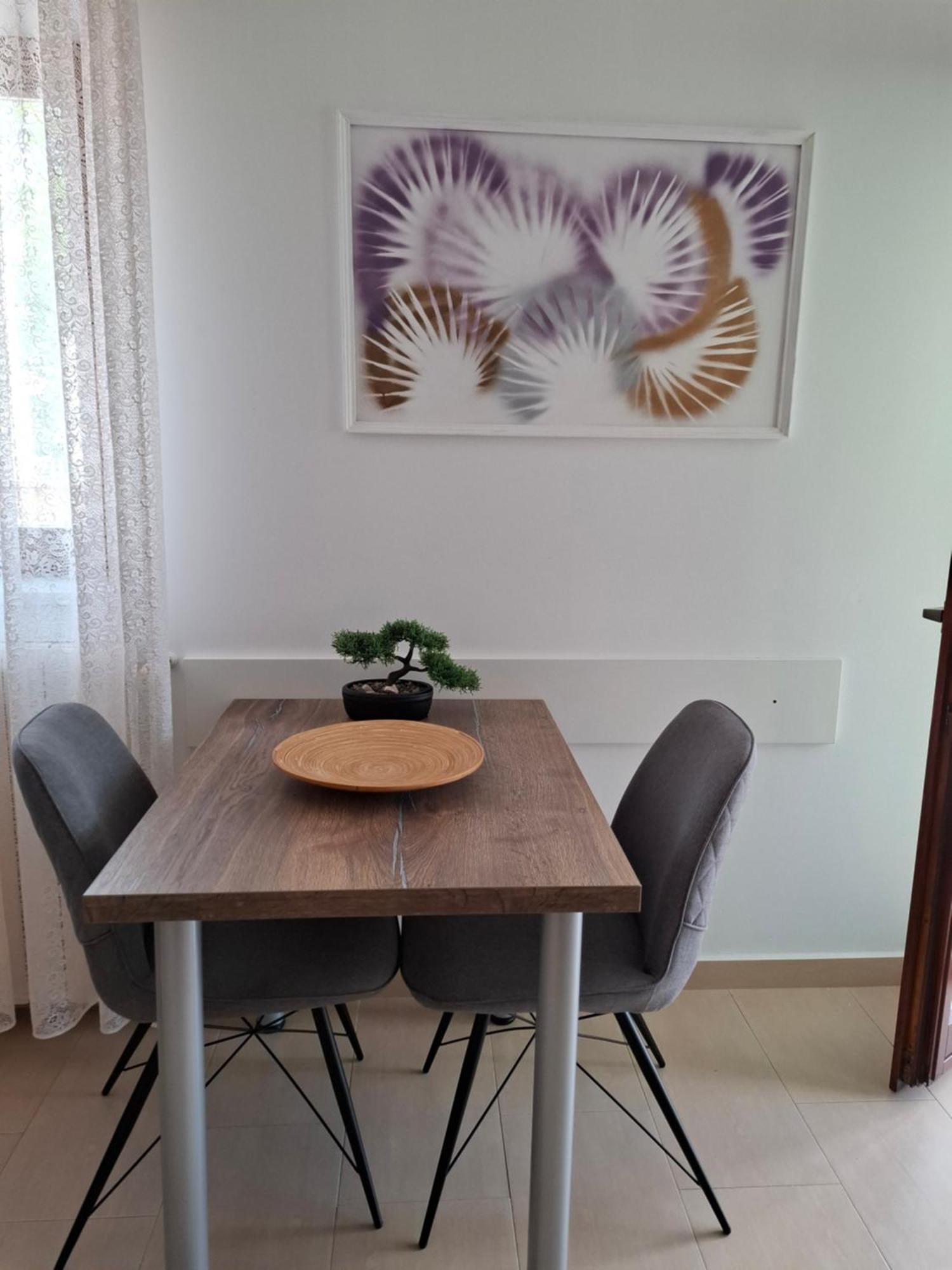 Guest House Lavanda 2 니바이스 외부 사진