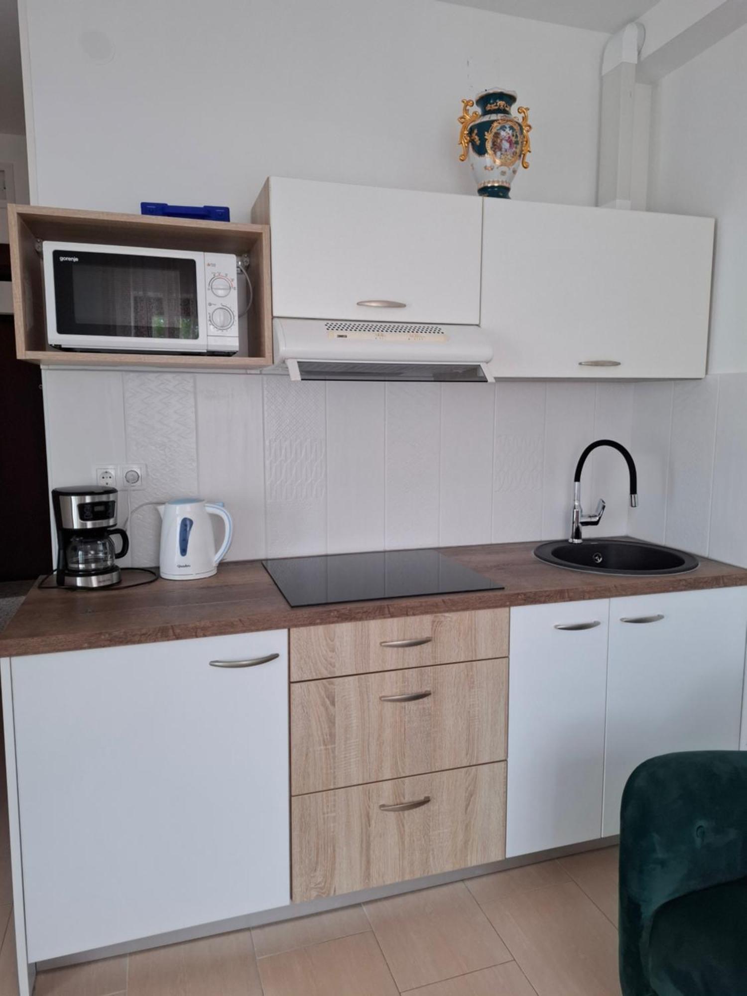 Guest House Lavanda 2 니바이스 외부 사진