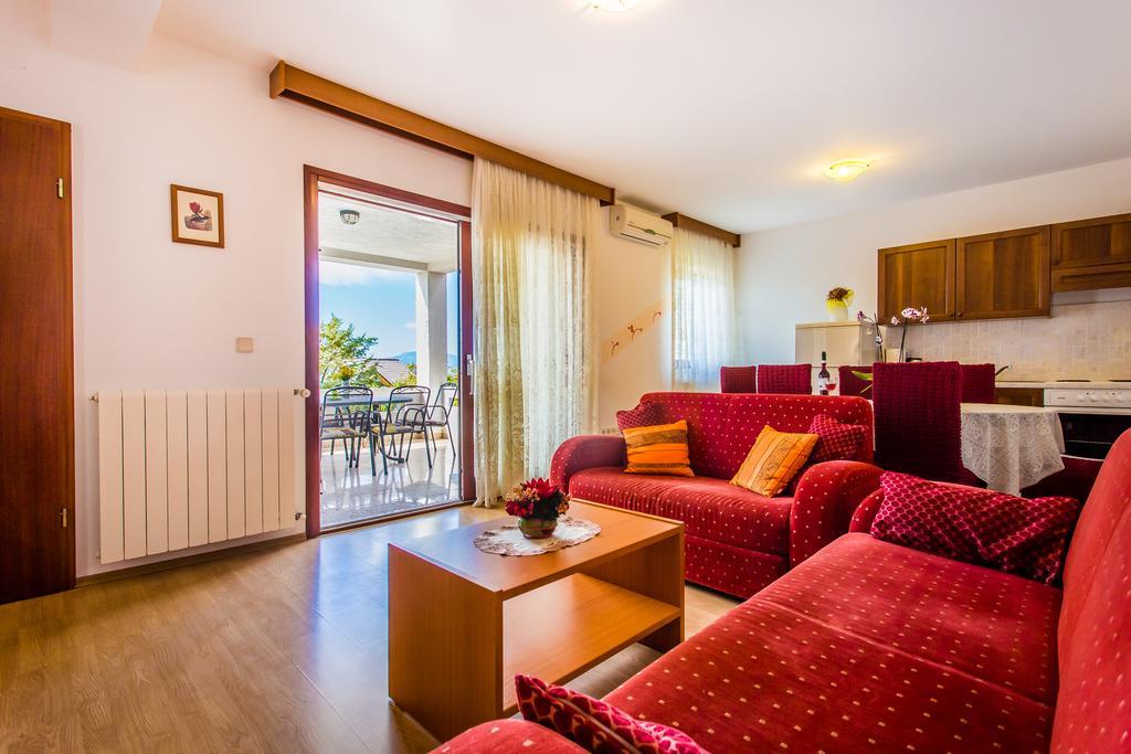 Guest House Lavanda 2 니바이스 외부 사진